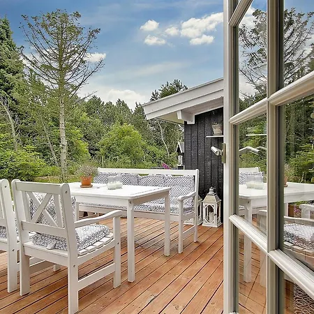 Vaeggerlose Holiday home