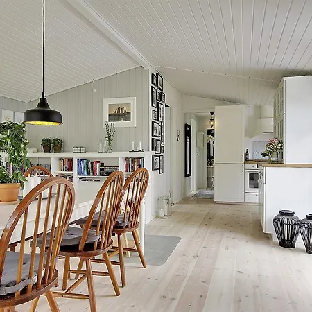 Vaeggerlose Holiday home